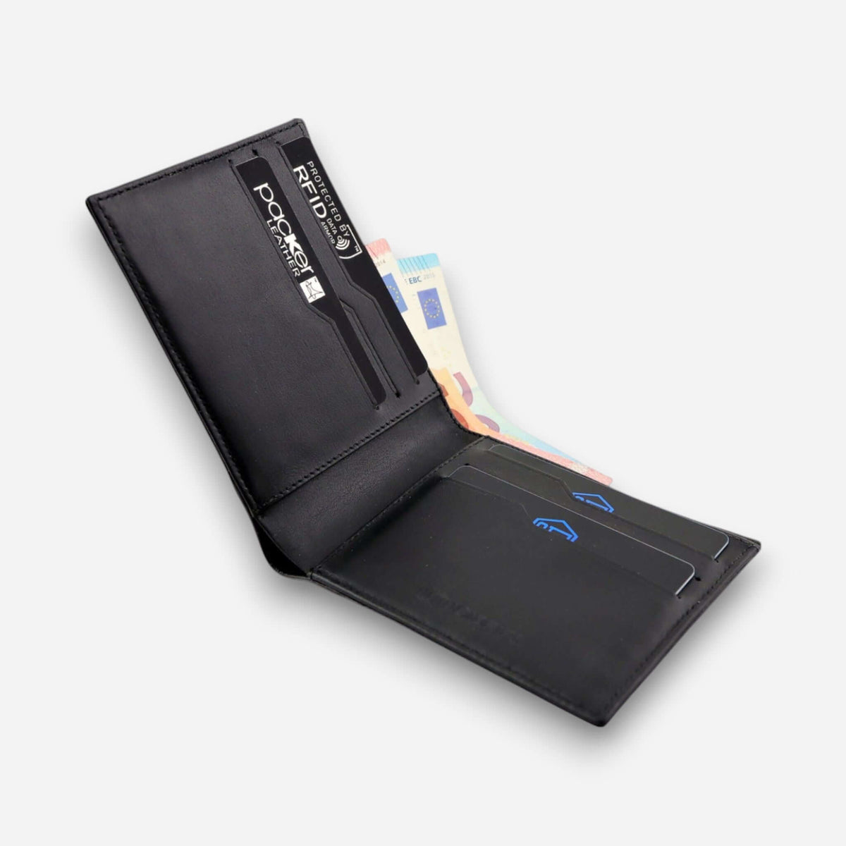 COLDFIRE Strike Core wallet showing Carbitex carbon fiber weave